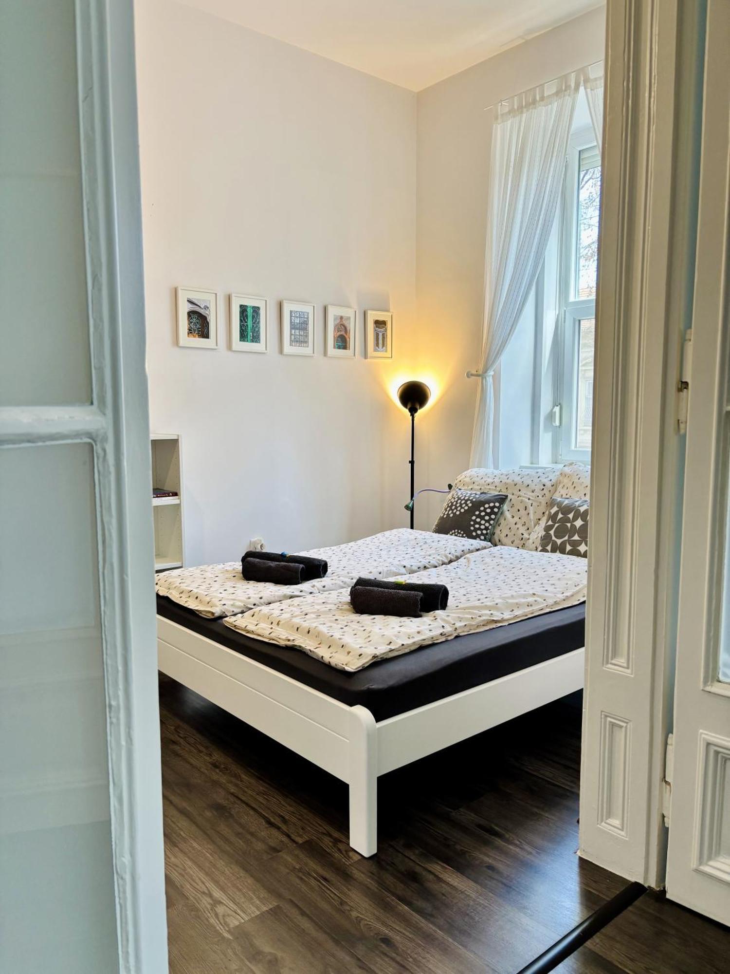 Art Apartment Szeged Eksteriør billede